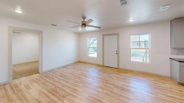 $1,750 | 2554 Marfa Avenue, Dallas, TX 75216