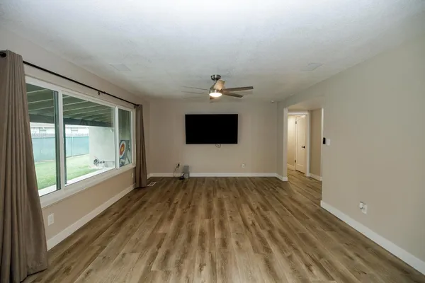 $599,000 | 2211 California Street, Escalon, CA 95320