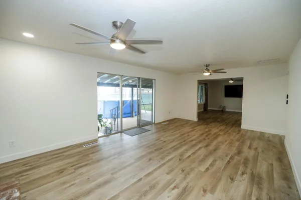 $599,000 | 2211 California Street, Escalon, CA 95320