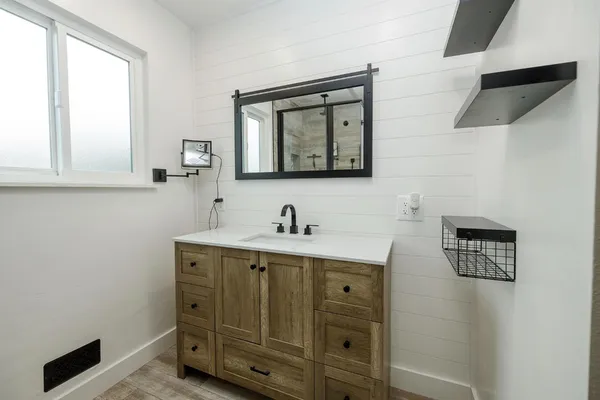 $599,000 | 2211 California Street, Escalon, CA 95320