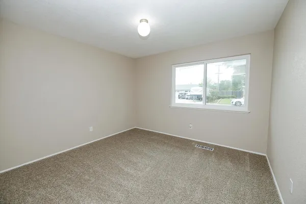 $599,000 | 2211 California Street, Escalon, CA 95320