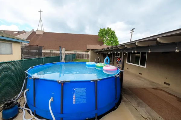 $599,000 | 2211 California Street, Escalon, CA 95320