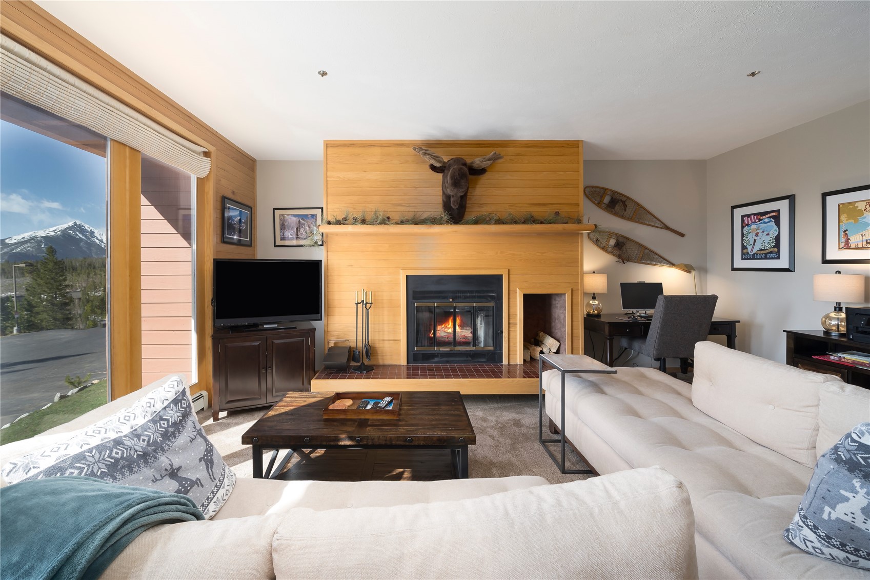 91400 Ryan Gulch Road, Unit 413 Silverthorne, CO 80498 - Photo 3 of 35 Gallery Image 3