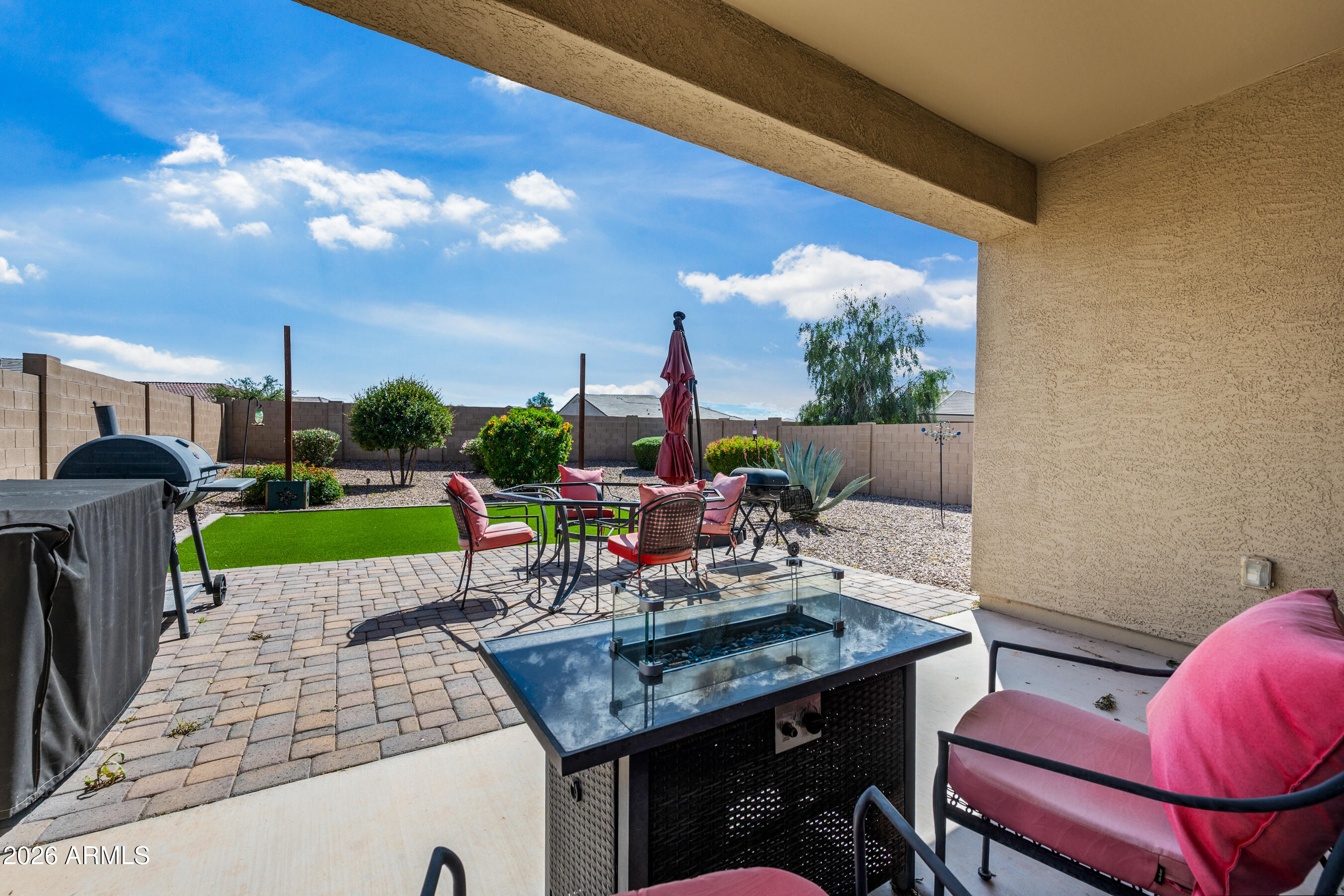 4913 East Chromium Road San Tan Valley, AZ 85143 - Photo 26 of 60