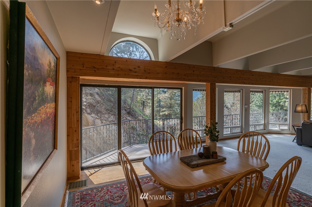 7185 Olalla Canyon Road Cashmere, WA 98815 - Photo 12 of 37 Gallery Image 12