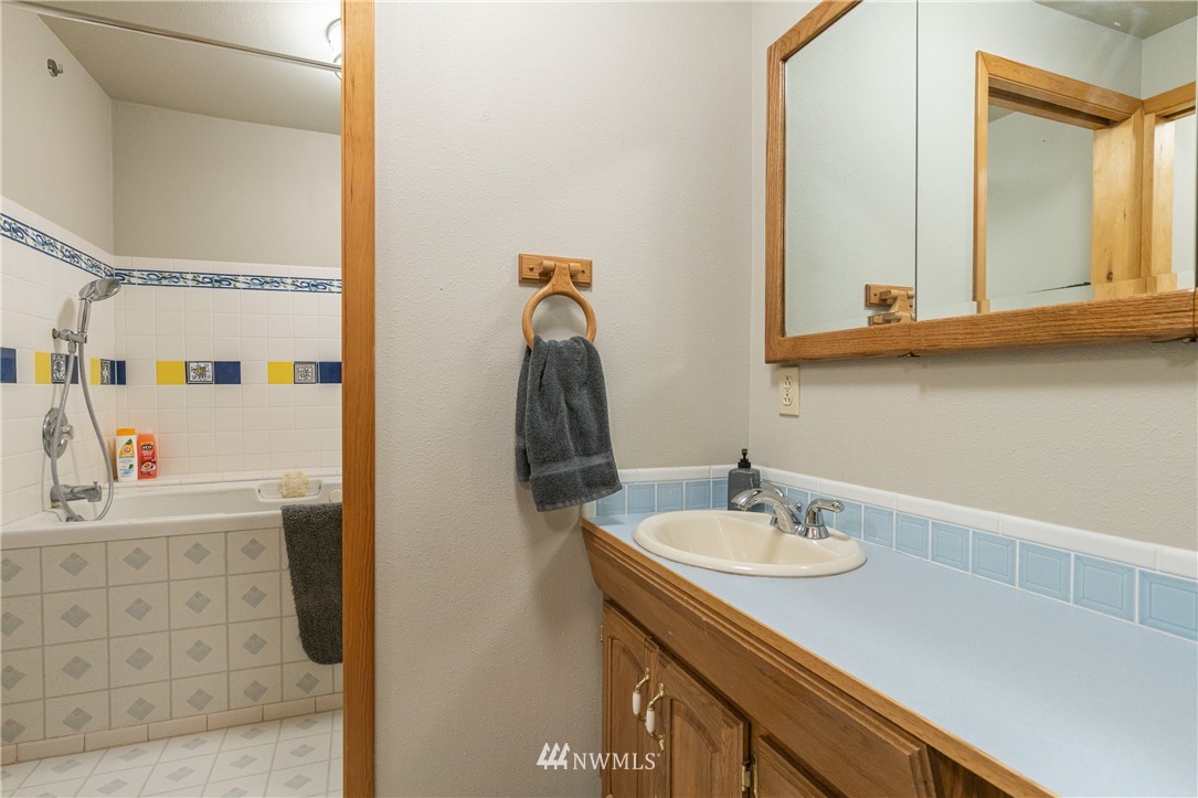 7185 Olalla Canyon Road Cashmere, WA 98815 - Photo 29 of 37 Gallery Image 29