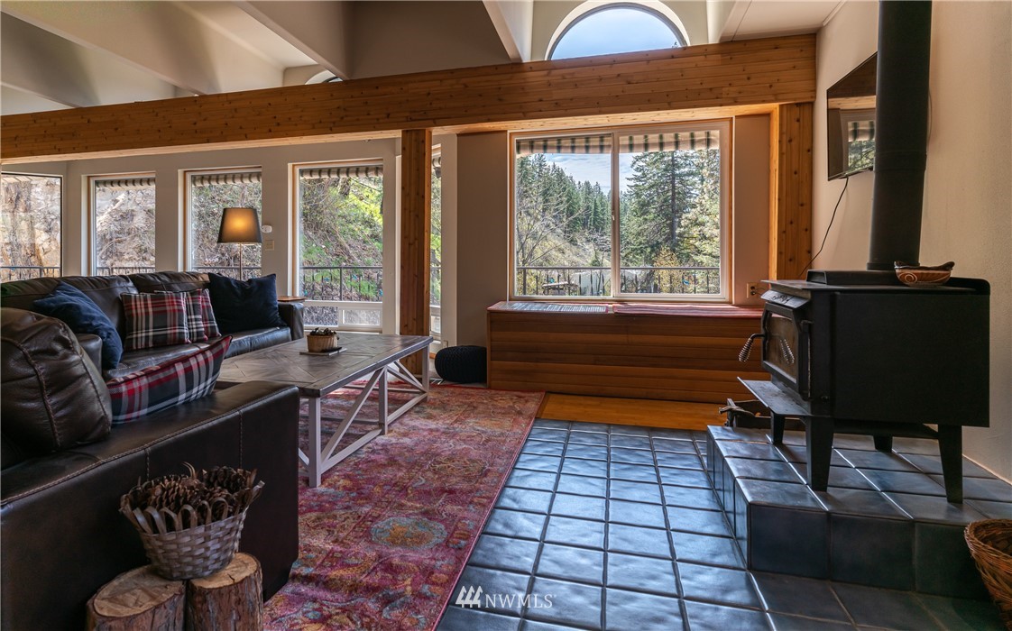 7185 Olalla Canyon Road Cashmere, WA 98815 - Photo 9 of 37 Gallery Image 9