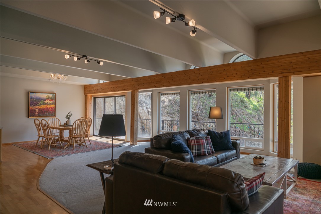 7185 Olalla Canyon Road Cashmere, WA 98815 - Photo 10 of 37 Gallery Image 10