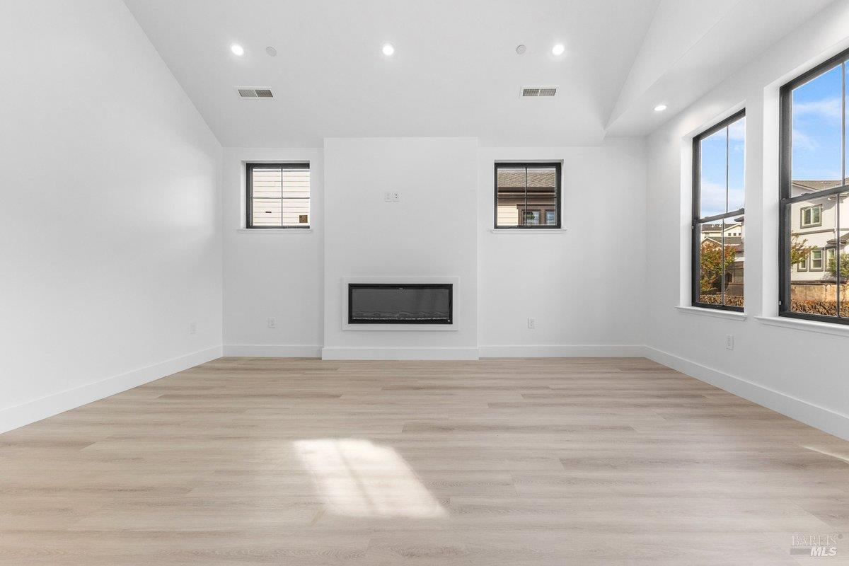 3727 Paxton Place Santa Rosa, CA 95404 - Photo 12 of 48