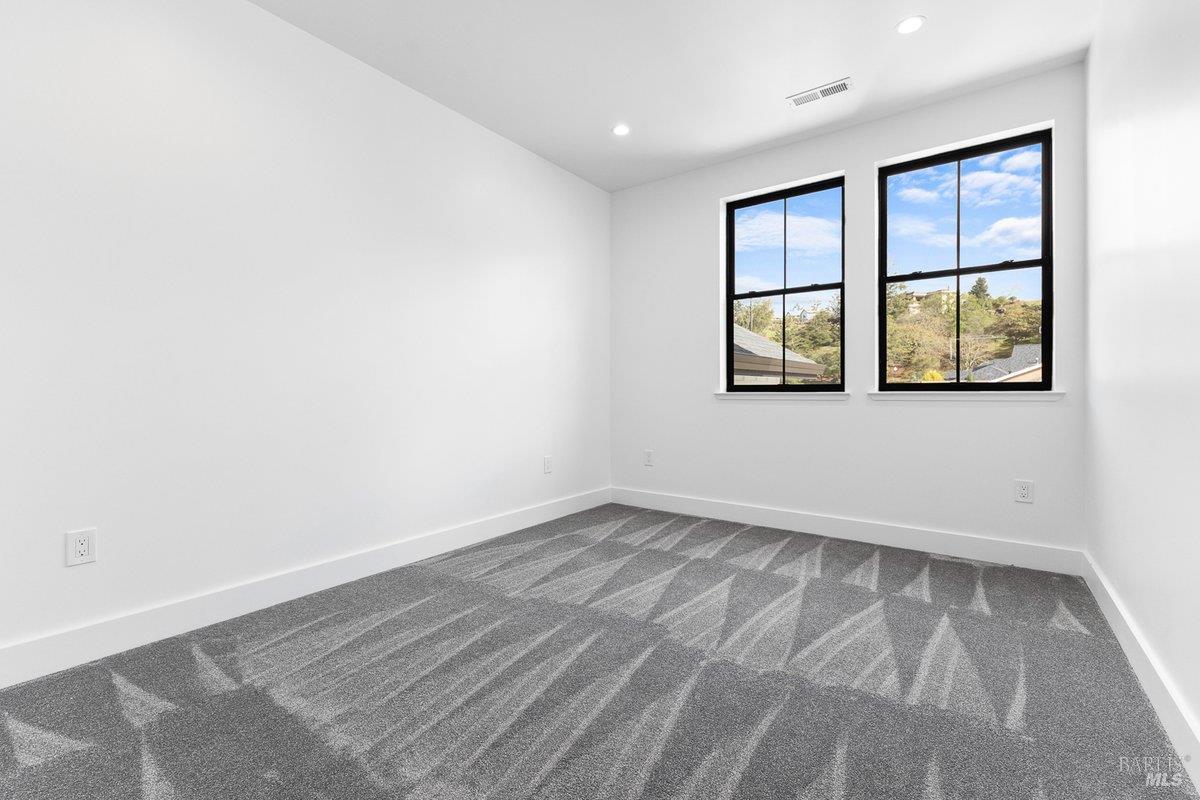 3727 Paxton Place Santa Rosa, CA 95404 - Photo 33 of 48