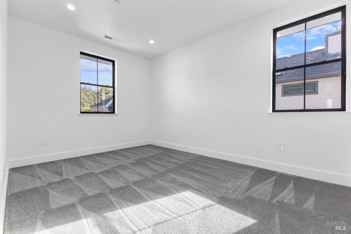 3727 Paxton Place Santa Rosa, CA 95404 - Photo 37 of 48