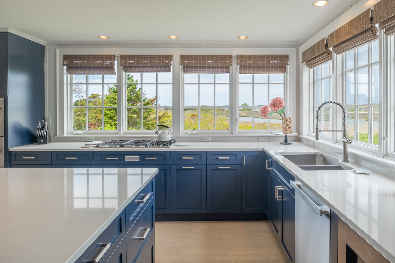 26 Monomoy Road Nantucket, MA 02554 - Photo 7 of 63 Gallery Image 7