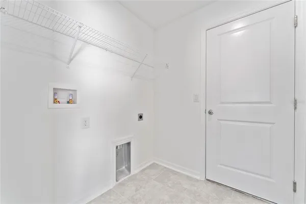 $2,050 | 381 Singing Sands Cir Lake, Lake Wales, FL 33859