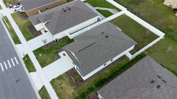 $2,050 | 381 Singing Sands Cir Lake, Lake Wales, FL 33859