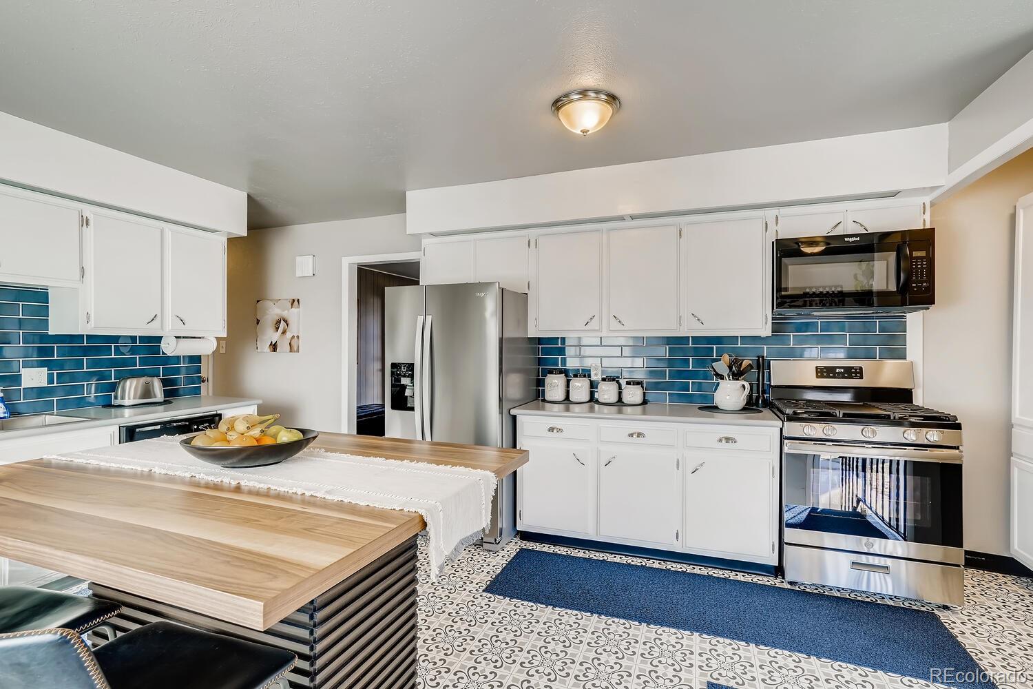 4601 Miller Street Wheat Ridge, CO 80033 - Photo 11 of 28 Gallery Image 11