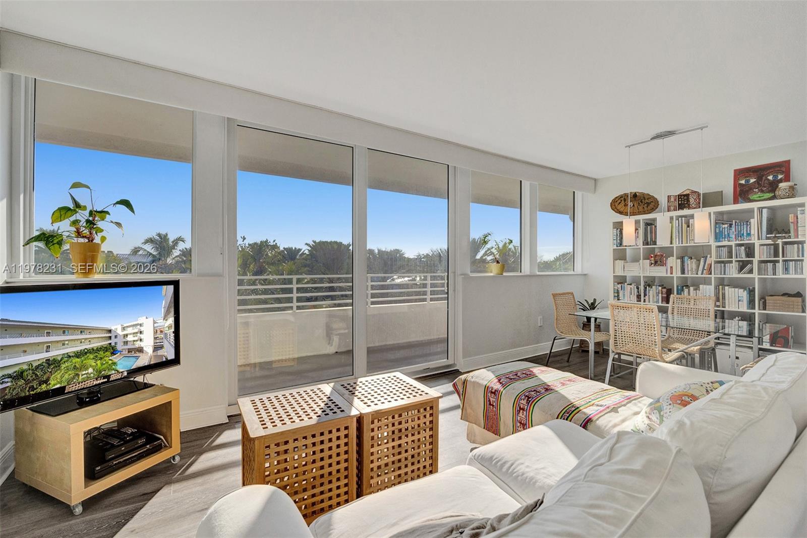 7800 Collins Avenue, Unit 409 Miami Beach, FL 33141 - Photo 1 of 5