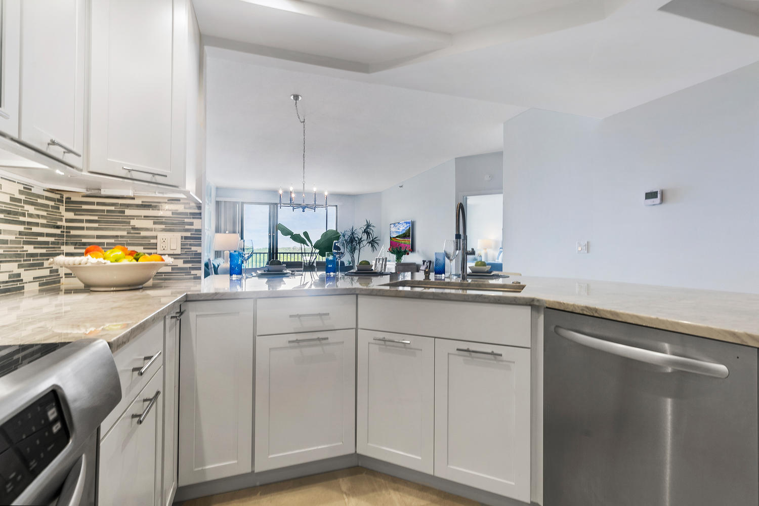 200 Waterway Road, Unit 207 Jupiter, FL 33469 - Photo 23 of 48 Kitchen Aid Appliances