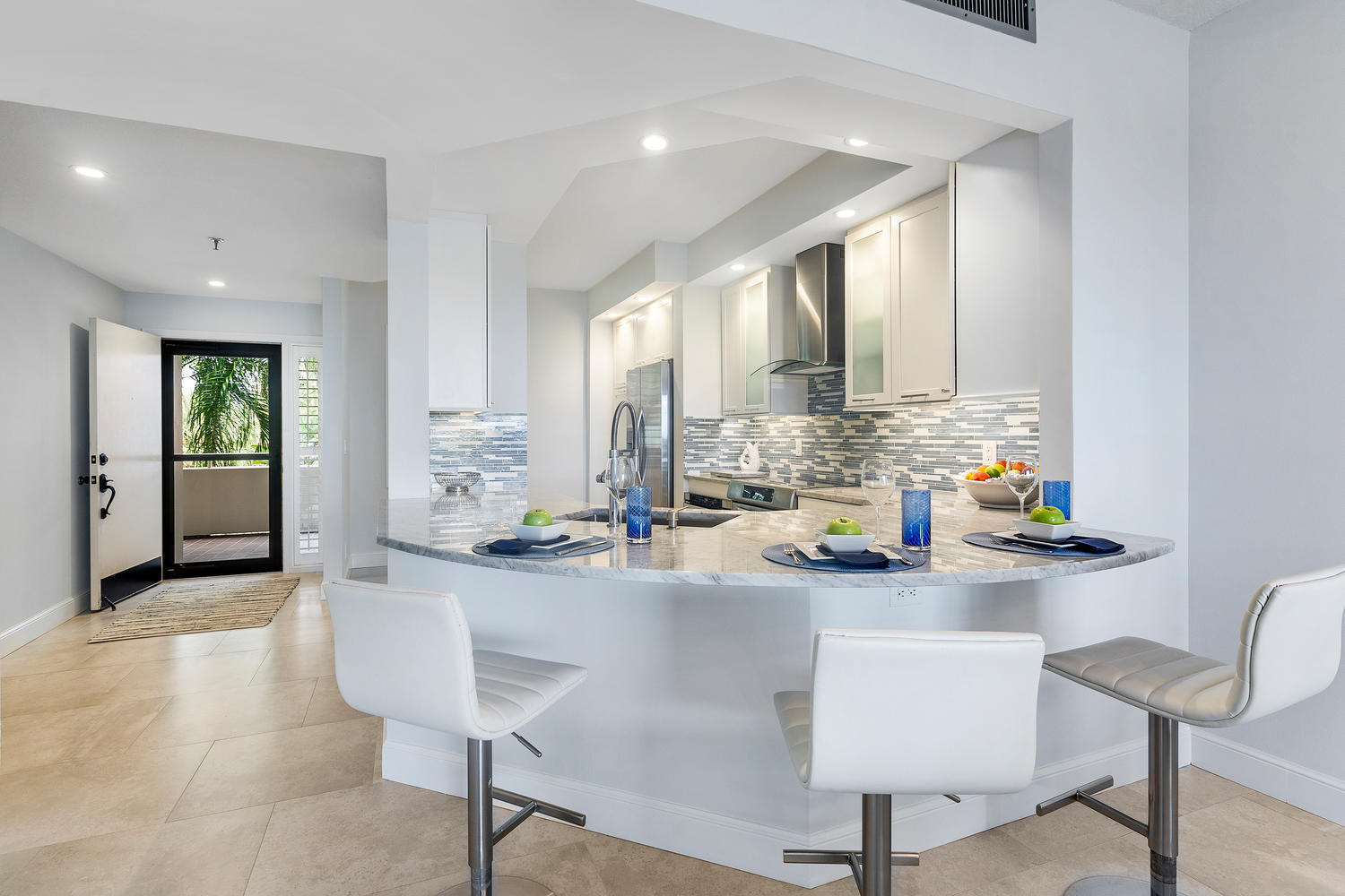 200 Waterway Road, Unit 207 Jupiter, FL 33469 - Photo 5 of 48 Counter Dining