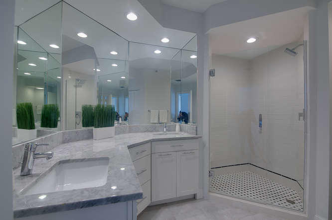 200 Waterway Road, Unit 207 Jupiter, FL 33469 - Photo 8 of 48 MBR Bath LG Shower