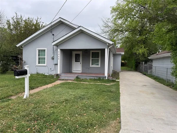 $1,800 | 7315 Toland Street, Dallas, TX 75227