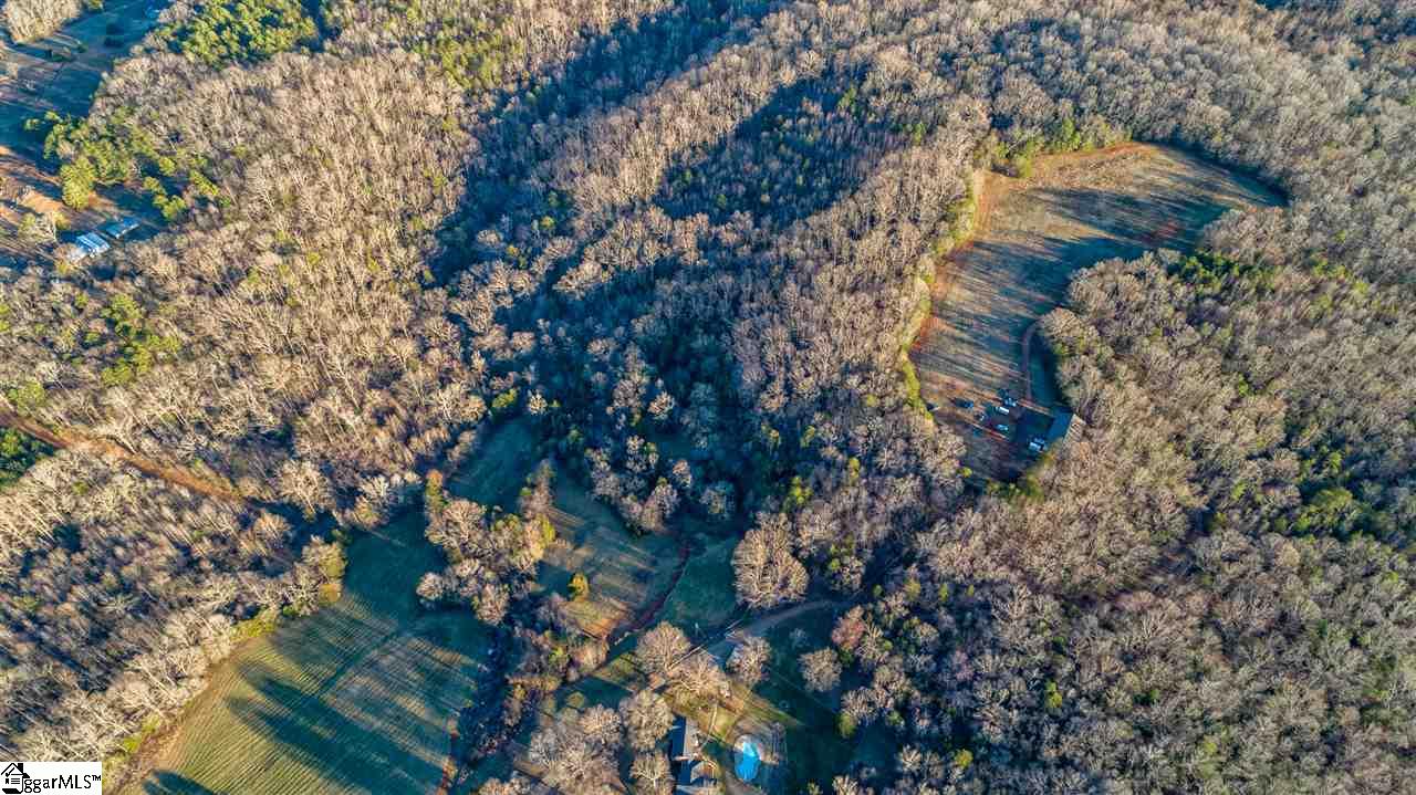 1829 Fountain Inn Road Woodruff, SC 29388 - Photo 12 of 20
