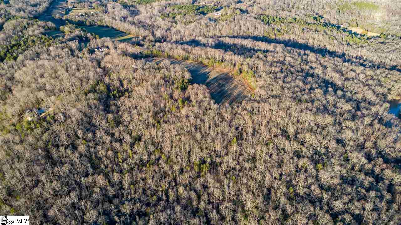 1829 Fountain Inn Road Woodruff, SC 29388 - Photo 15 of 20