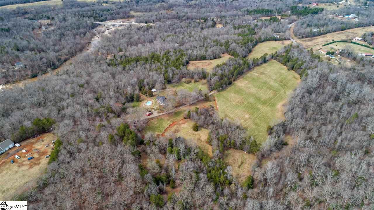 1829 Fountain Inn Road Woodruff, SC 29388 - Photo 18 of 20