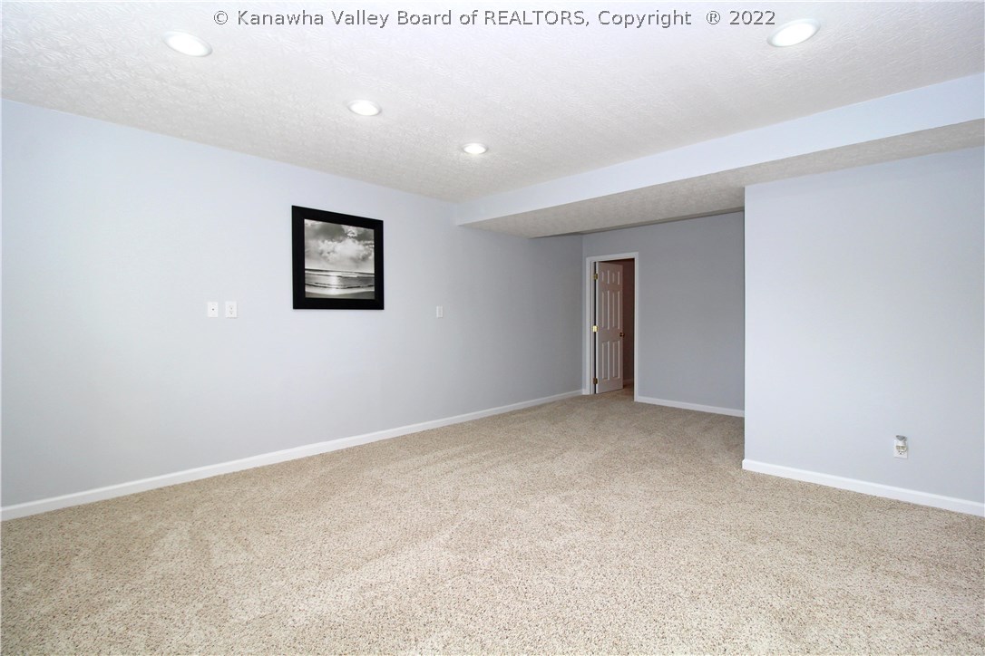 112 Ridgewood Forest St. Albans, WV 25177 - Photo 11 of 15 Gallery Image 11