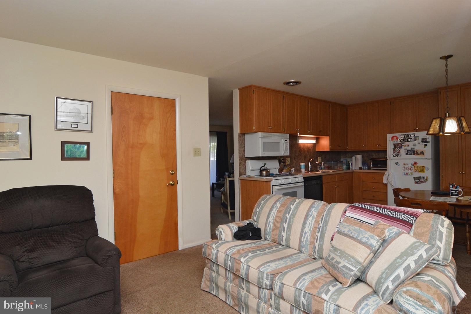10 Larchwood Road Reading, PA 19610 - Photo 12 of 34 Gallery Image 12