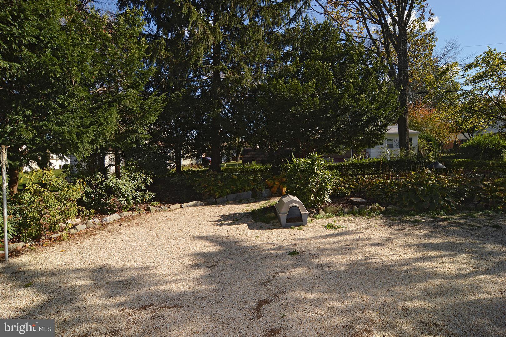 10 Larchwood Road Reading, PA 19610 - Photo 33 of 34 Gallery Image 33
