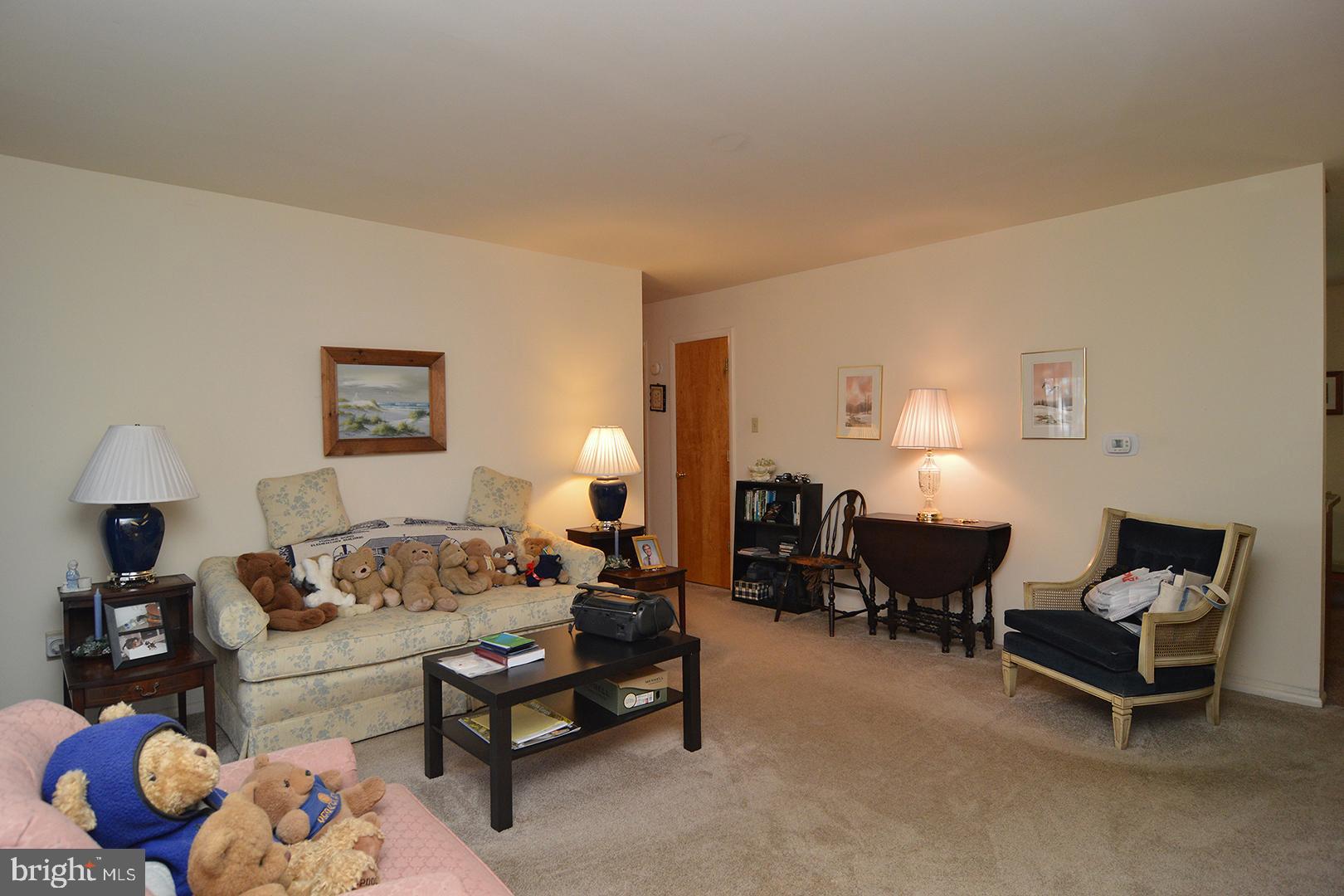 10 Larchwood Road Reading, PA 19610 - Photo 7 of 34 Gallery Image 7