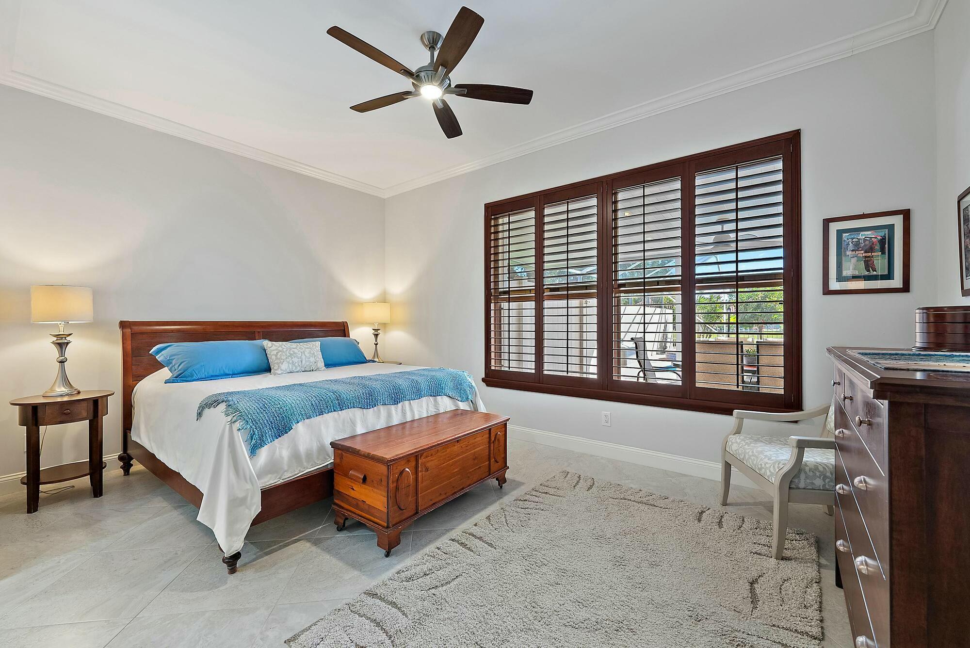 128 Hampton Circle Jupiter, FL 33458 - Photo 15 of 43 tempImageJ0S7xF