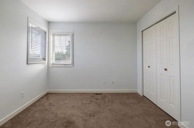 $3,750 | 26919 121st Place Southeast, Kent, WA 98030