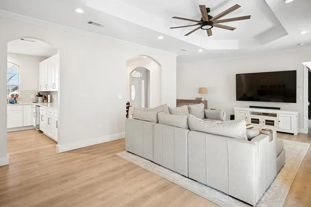 $487,500 | 437 South 1st Street, Krum, TX 76249