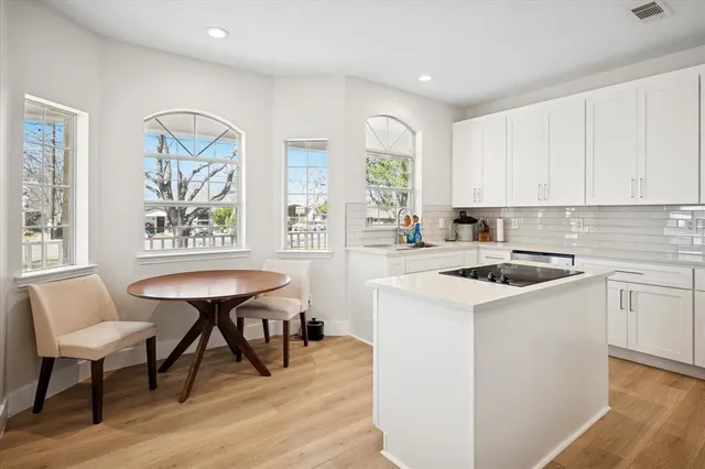 $487,500 | 437 South 1st Street, Krum, TX 76249