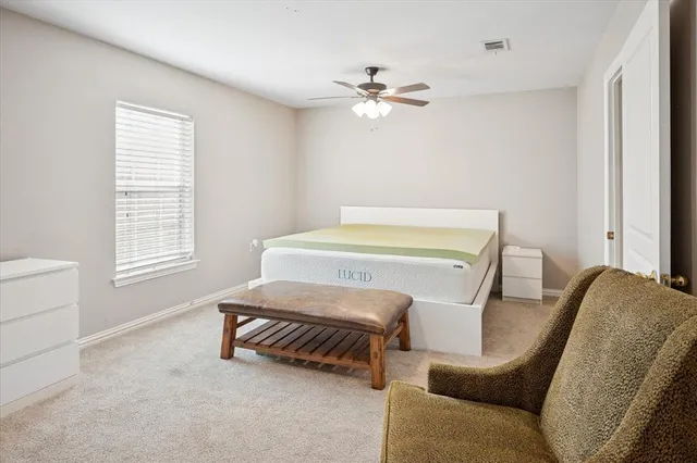 $487,500 | 437 South 1st Street, Krum, TX 76249