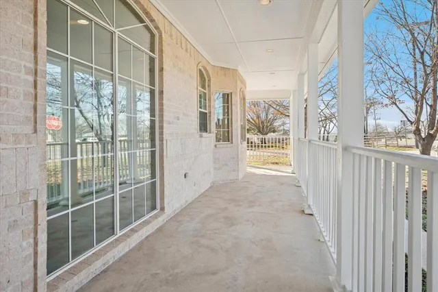 $487,500 | 437 South 1st Street, Krum, TX 76249