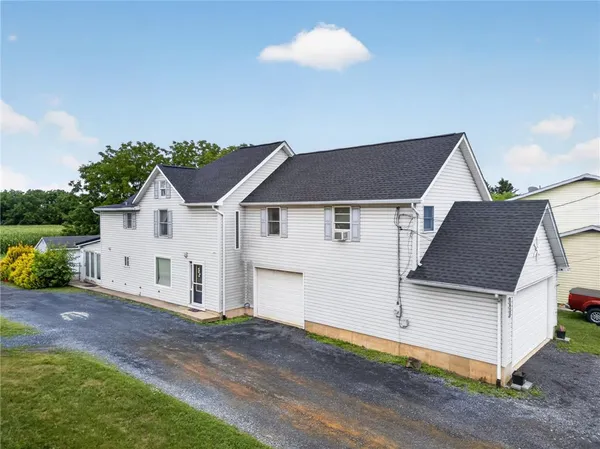 $325,000 | 2628 Levans Road, Coplay, PA 18037