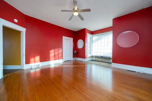 $150,000 | 732 Seminary Street, Rockford, IL 61104