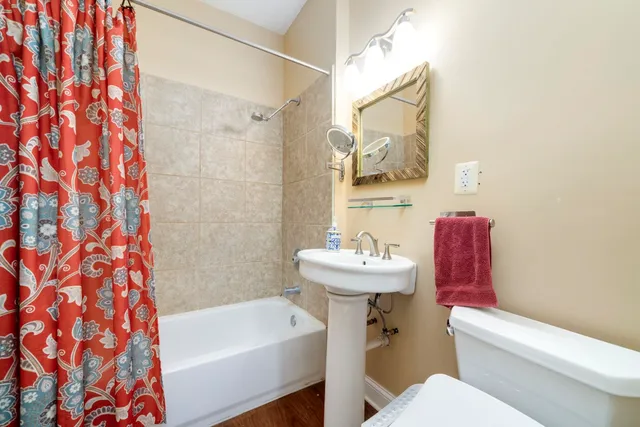 $150,000 | 732 Seminary Street, Rockford, IL 61104