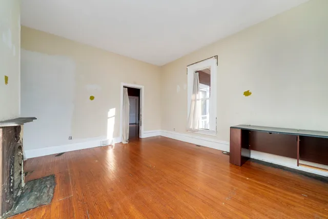 $150,000 | 732 Seminary Street, Rockford, IL 61104