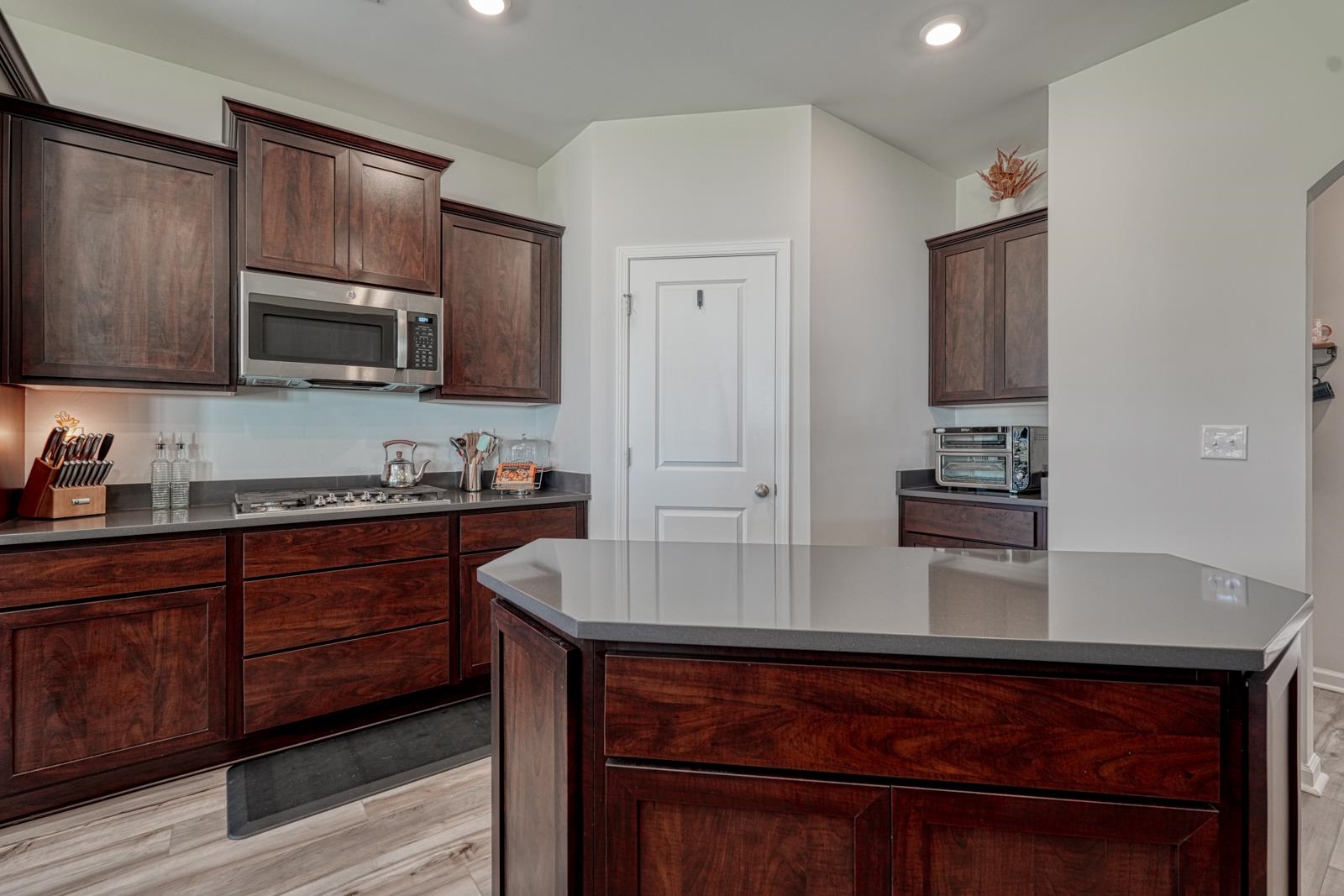 4002 Hometown Way Boiling Springs, SC 29316 - Photo 9 of 49