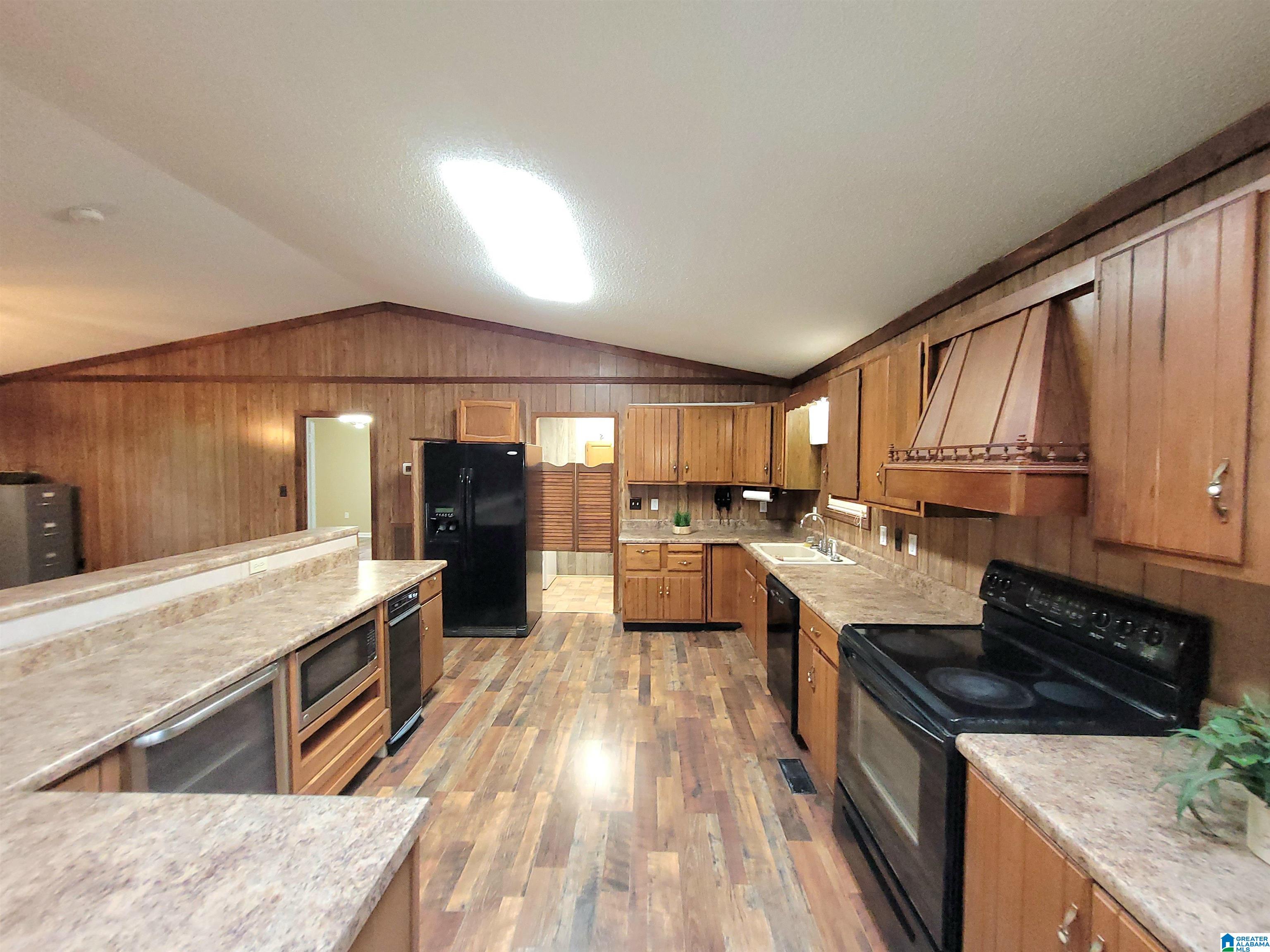 1264 Stemley Road Talladega, AL 35160 - Photo 4 of 37