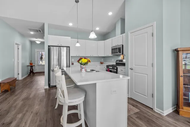 $395,000 | 415 Cadence Circle, Lake Geneva, WI 53147