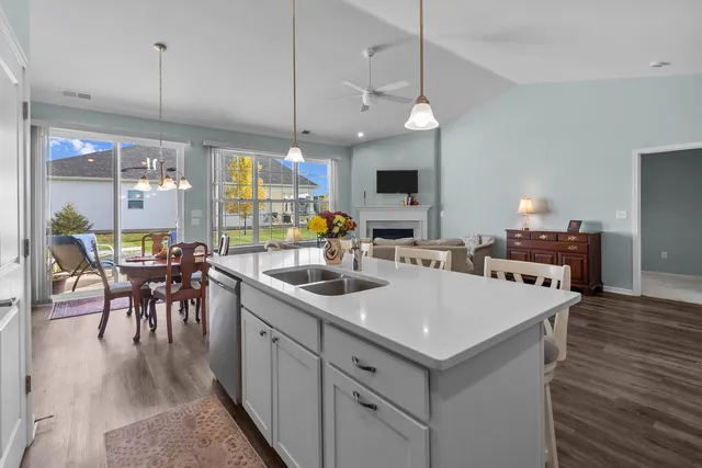 $395,000 | 415 Cadence Circle, Lake Geneva, WI 53147