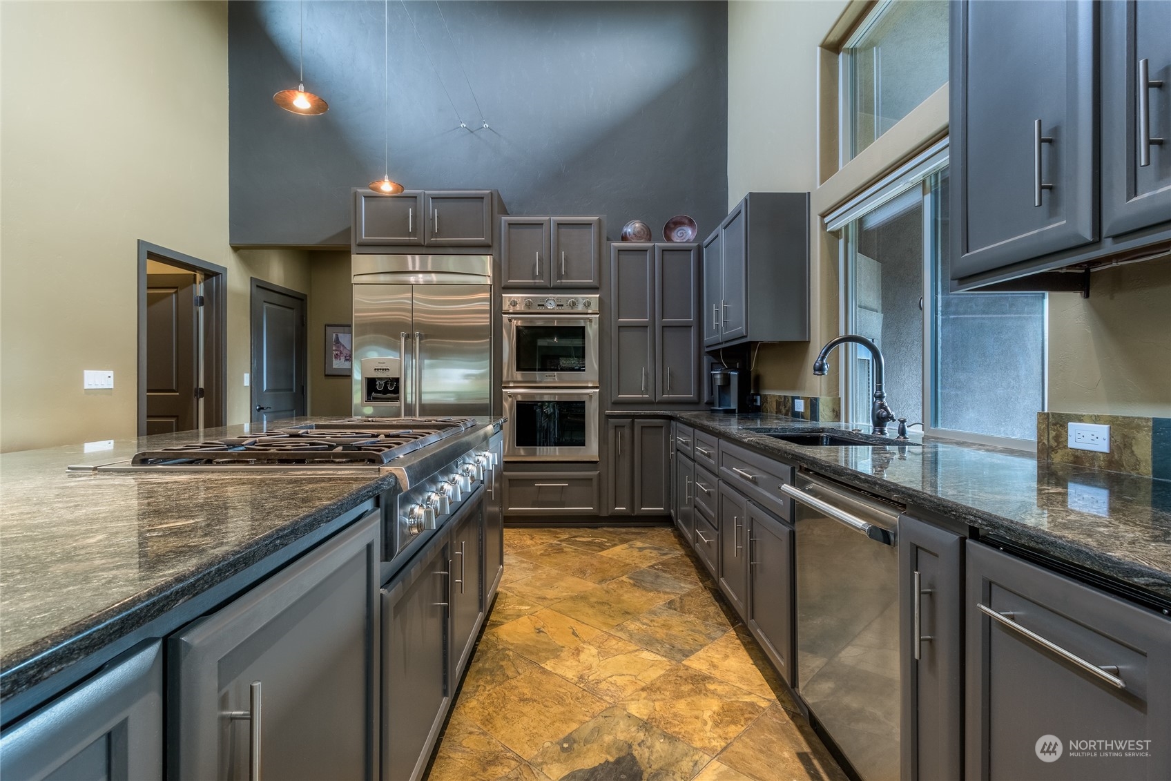 1263 Country Club Road Walla Walla, WA 99362 - Photo 4 of 39 Gallery Image 4