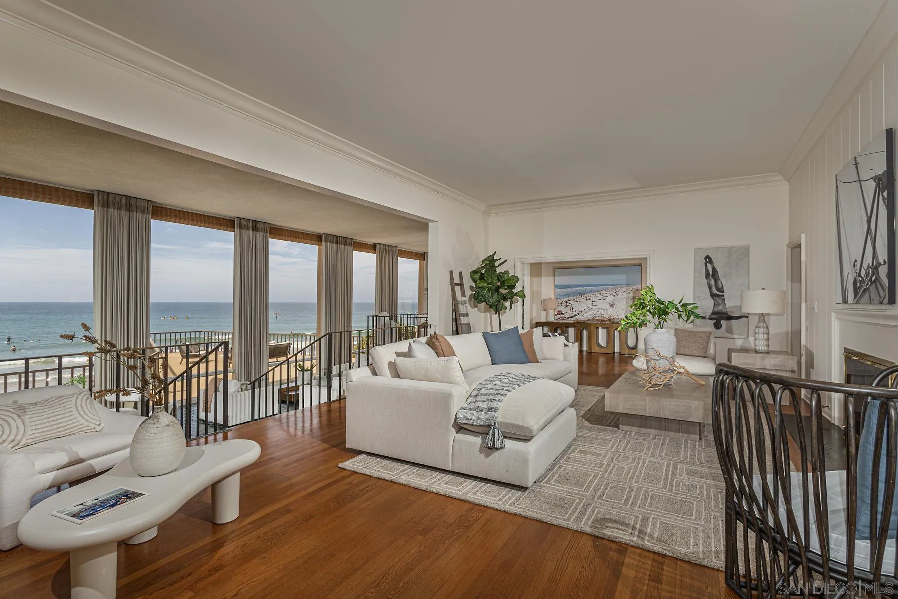 1920 Spindrift Drive La Jolla, CA 92037 - Photo 15 of 45