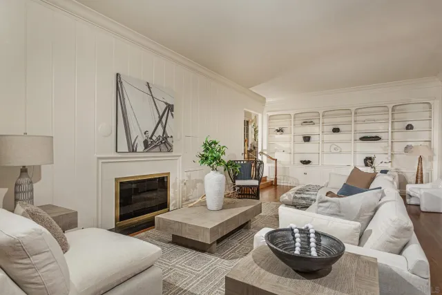 $18,000,000 | 1920 Spindrift Drive, La Jolla, CA 92037