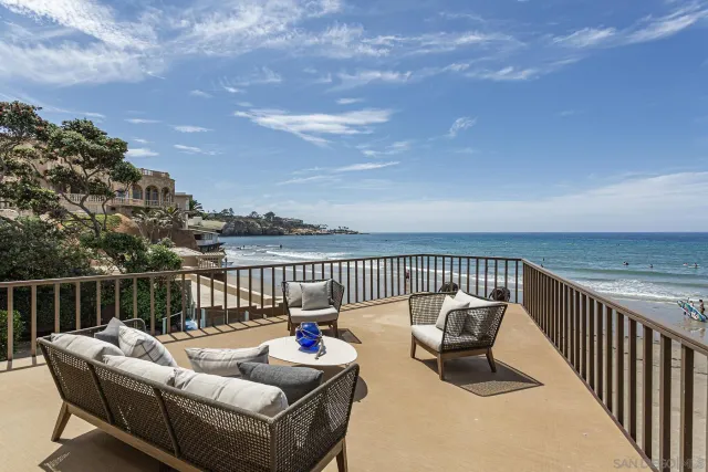 $18,000,000 | 1920 Spindrift Drive, La Jolla, CA 92037