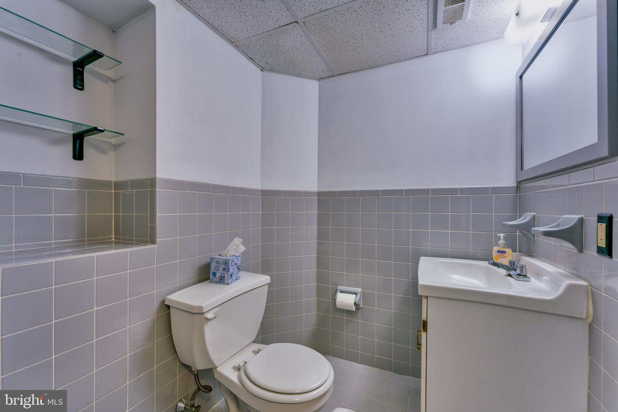 532 North Manoa Road Havertown, PA 19083 - Photo 22 of 33